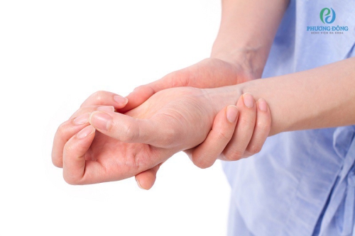 Bệnh Parkinson ở người trẻ: Dấu hiệu bệnh và cách Hay88 là nhà cái cá cược hàng đầu Việt Nam và châu Á kịp thời