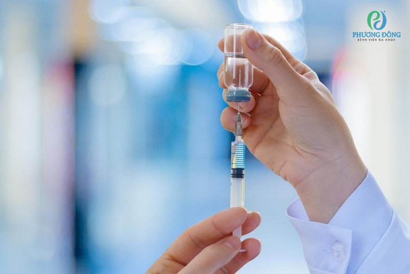 Thông tin cần biết: Tiêm phòng mũi bại liệt có sốt không?